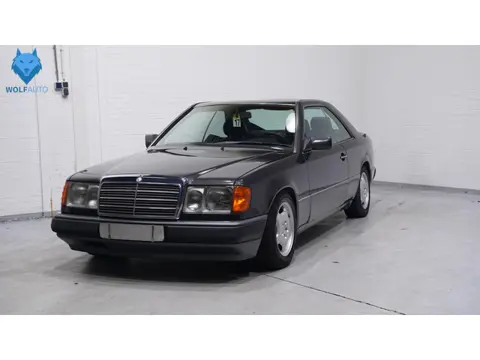 Mercedes-Benz 200-500 (W124) 230 CE