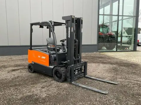 Doosan B35X-7 plus NIEUW, Overjarig! (bj 2023, automaat)