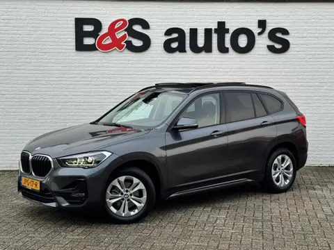 BMW X1 SDrive18i High Executive Cruise Climate control Leer+memory Sfeerverlichting Navigatie Full L