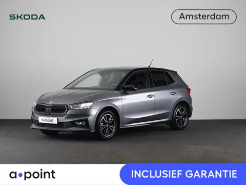 Skoda Fabia 1.0 TSI Monte Carlo 95 pk | Verlengde garantie | Navigatie via App | Parkeersensoren | A