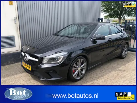Mercedes-Benz CLA-klasse 180 Ambition/NAVI / LMV 18” / PDC / AIRCO / CRUISE CONTROL / XENON