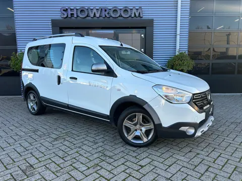 Dacia DOKKER 1.3 TCe Comfort Navi|Applecarplay|Stoelverwarming|Cruisecontrol|PDC|Airco
