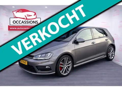 Volkswagen Golf 1.4 TSI ACT Connected Series R Line binnen / buiten met Panodak !