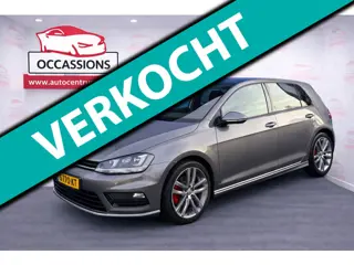 Volkswagen Golf 1.4 TSI ACT Connected Series R Line binnen / buiten met Panodak !