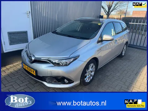 Toyota Auris Touring Sports 1.8 Hybrid Trend / PANORAMADAK / NAVIGATIE /CAMERA / CRUISE CONTROL