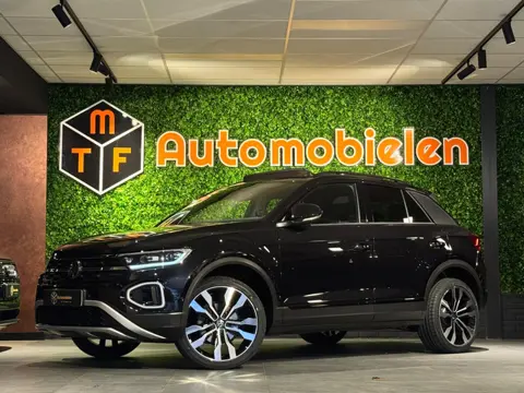 Volkswagen T-Roc 1.5 TSI Sport IQ.Drive |PANO|150PK|GARANTIE