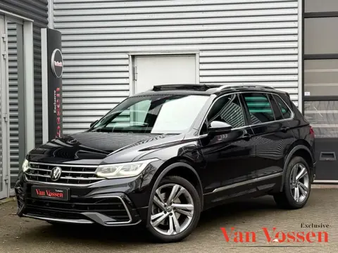 Volkswagen TIGUAN 1.4 TSI eHybrid 3x R-Line|245PK|Leder|Memorystoelen|IQlight|ACC|Laneassist|Carplay