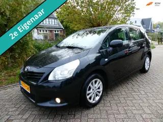 Toyota Verso 1.8 VVT-i 147pk 7-Persoons Clima Cruise Panorama PDC Historie