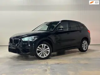 BMW X1 SDrive18i Executive | NAP | TREKHAAK | SHADOW LINE | CRUISE CONTROL