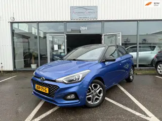 Hyundai I20 1.2 Premium | CARPLAY | PARKEERSENSOREN | CRUISE CONTROL | CAMERA | DEALER ONDERHOUDEN |