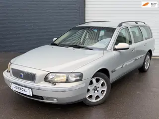 Volvo V70 2.4 T AUTOMAAT/LEDER/CRUISE/CLIMA/BLUETOOTH