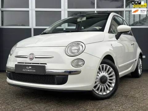 Fiat 500 0.9 TwinAir Lounge / Pano / NL-auto / APK / Airco