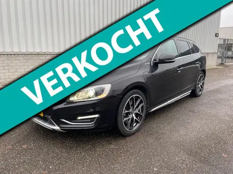 Volvo V60 2.4 D6 AWD Plug-In Hybrid Summum