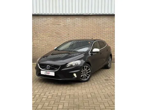 Volvo V40 2.0 D4 R-Design NAVI - AIRCO - CRUISE