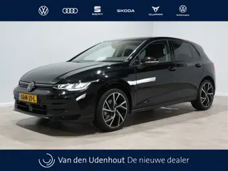 Volkswagen Golf 1.5 eTSI 115pk DSG Life Edition Navigatie Camera Acc Led Privacy glas 17"lm Digital 