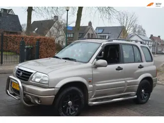Suzuki Grand Vitara 2.5 V6 S-Limited