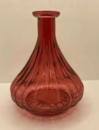 VAAS KLASSIEK BOL ROOD GERIBBELD GLAS 15 CM nieuw