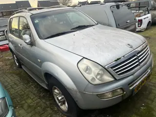 SsangYong Rexton RX 270 Xdi AUTOMAAT 4WD 5 PERS EXPORT AUTO € 1350
