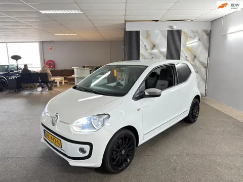 Volkswagen Up! 1.0 high up! Apk Nieuw,Airco,Navigatie,Led verlichting,Lm velgen,2 sleutels+Boekjes,T
