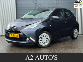 Toyota Aygo 1.0 VVT-i x-play Camera|Cruise|Airco