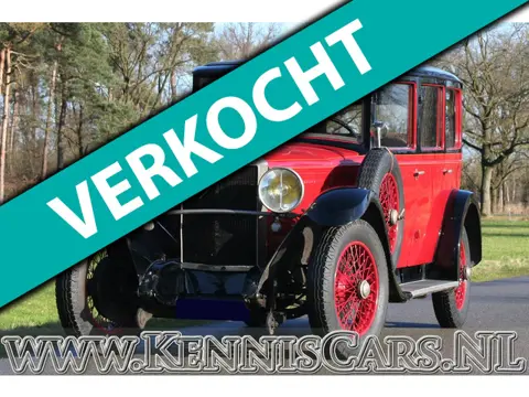 Unic 1926 L61 Seven Window Sedan Sedan