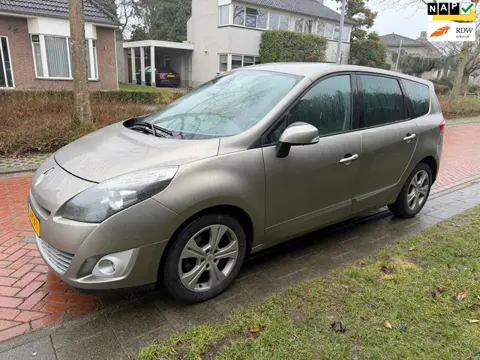 Renault Grand Scénic 1.4 TCe, Door inruil verkregen, Airco, Lederen bekleding, APK 06-01-2027.