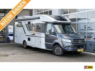 Adria Coral Supreme MB 670 DC op Mercedes-Benz