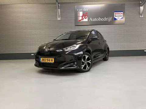 Toyota Yaris 1.5 HYBRID STYLE/PDC/DODE HOEK/STOEL STUUR VERW/CARPLAY/ENZ
