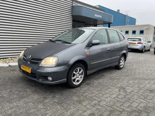 Nissan Almera Tino 1.8 Acenta