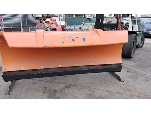 NIDO SNK180 RVR-S (bj 1990)