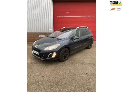 Peugeot 308 SW 1.6 THP Allure 7p full options , recent voor circa 3000,- euro aan vernieuwd ( turbo 