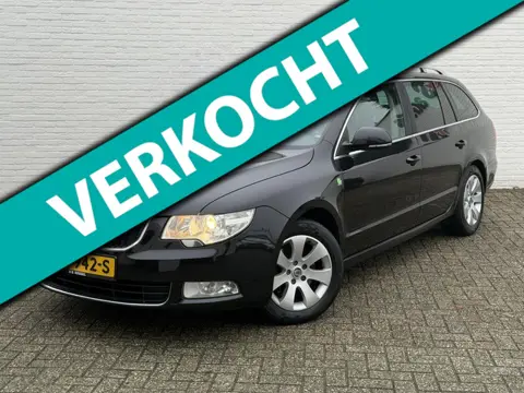 Skoda Superb Combi 1.6 TDI Cruise Clima Mem Seats Trekhaak Navi