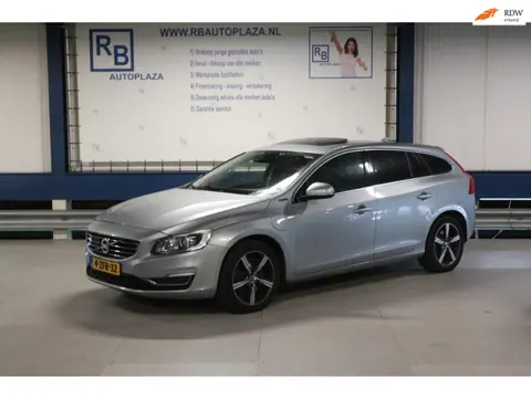 Volvo V60 2.4 D6 AWD Plug-In Hybrid Summum