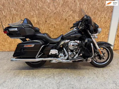 Harley Davidson 103 FLHTK Electra Glide Ultra Limited netjes!!!