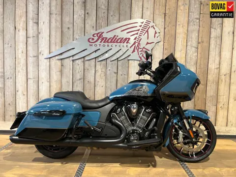 Indian Tour 108 Challenger Dark Horse