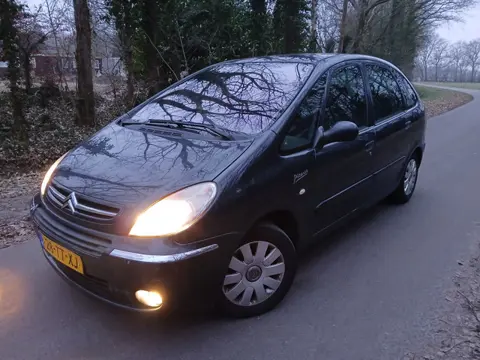 Citroen Xsara Picasso 2.0i-16V Caractère |AUTOMAAT+AIRCO|
