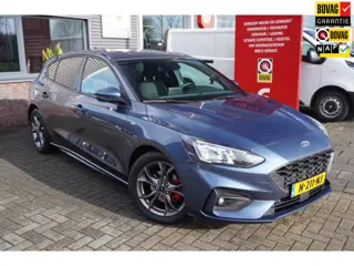 Ford Focus 1.0 EcoBoost Hybrid ST Line X Business / Camera / Carplay / Stuur en stoelverwarming / Cr