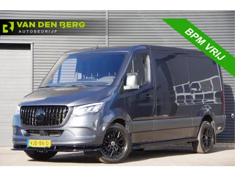 Mercedes-Benz Sprinter 319 3.0 CDI V6 L2H1 3-ZITS, AUT. LED, 3.5T TREKHAAK, MBUX 10'', CAMERA, CRUIS
