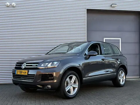 Volkswagen Touareg 3.0 TSI Hybrid Highline I Aut. I Navi I Camera I Leder