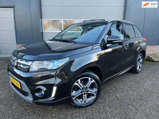 Suzuki Vitara 1.6 High Executive-Panorama-Carplay-Cruise-Trekhaak-Stoelverwarming!