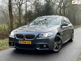 BMW 5-serie Touring 530xd High Executive | M-Pakket + Pano + Camera + Trekhaak Nu € 14.975,-!!!
