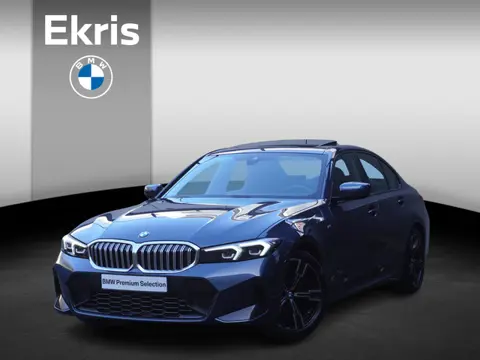 BMW 3 Serie Sedan 318i M Sportpakket | Comfort Pack | Elektrisch bediend glazen schuif-/kanteldak | 