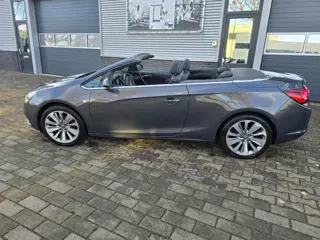 Opel Cascada 1.6 TURBO COSMO (bj 2014)
