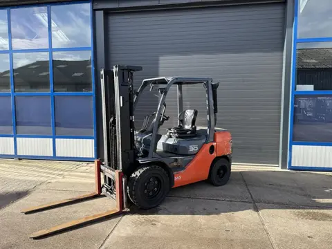 Toyota  bj 2018 Triple sideshift Diesel