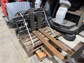 KAUP Vorkversteller Fem3 3000kg vorkversteller sideshift HL1161