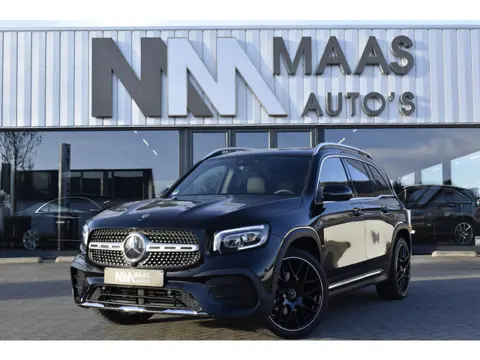 Mercedes-Benz GLB 200 AMG 7p - trekhaak - CarPlay - Camera