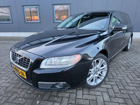 Volvo V70 2.4 D5 AWD Kinetic