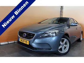 Volvo V40 1.6 T3 Kinetic navi | metaallak camera | lmv