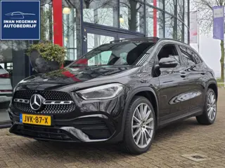 Mercedes-Benz GLA-klasse 250 e AMG Line | SOH 92% | Panodak | Navigatie | Sfeerverlichting | Cruise 