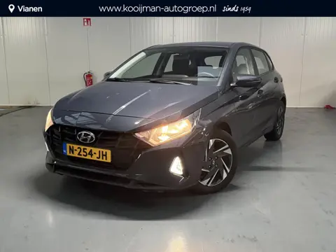 Hyundai i20 1.2 MPI Comfort Stuur en Stoel verwarming, leuke luxe auto met een zuinige motor
